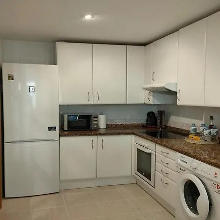 Apartment En Junto A Campos De Golf